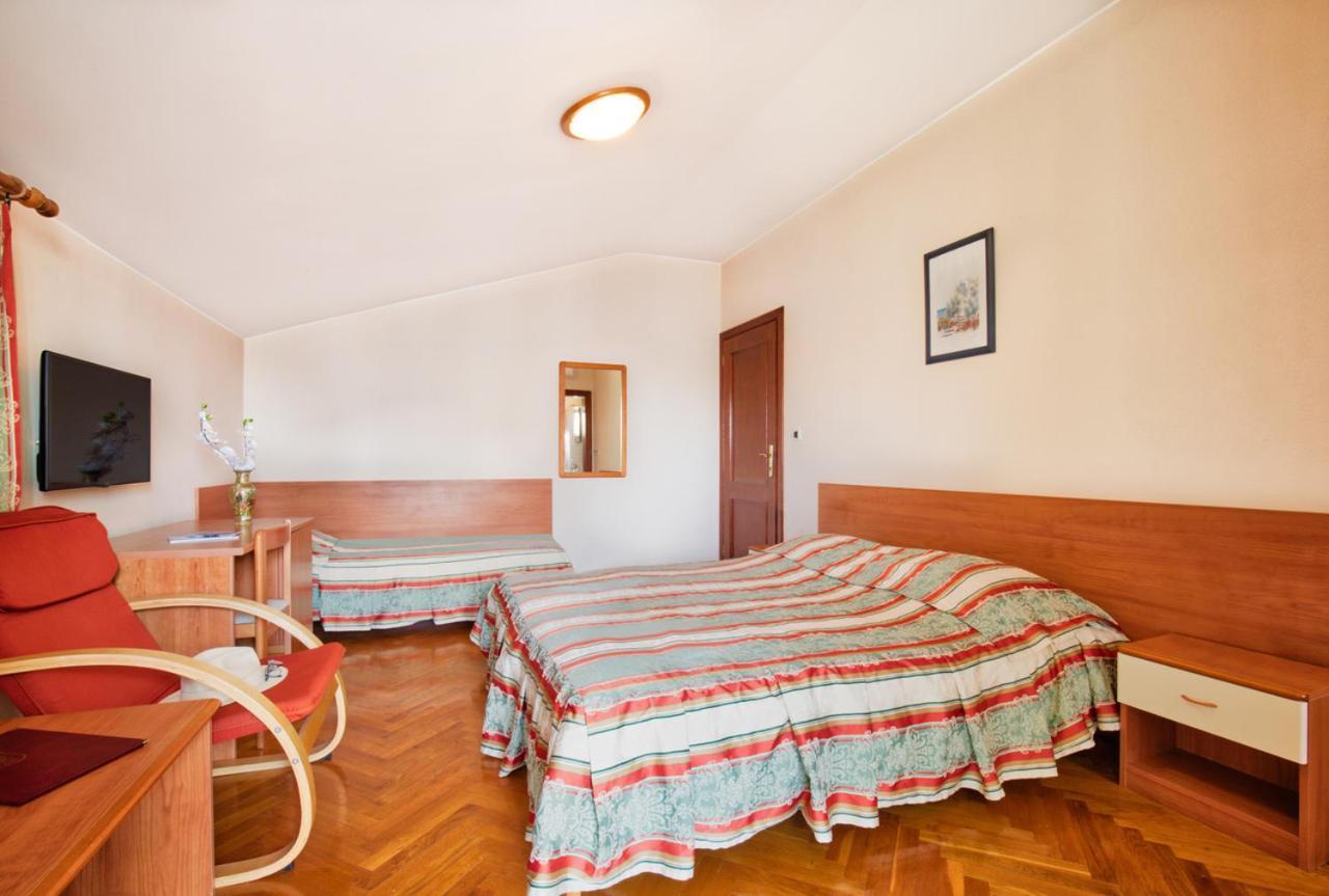 Villa Sveta Eufemija Bed End Breakfast II Rovinj Bagian luar foto
